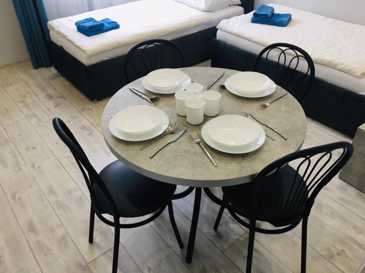 Welcome Apartments В Центре Ujhorod Exterior foto